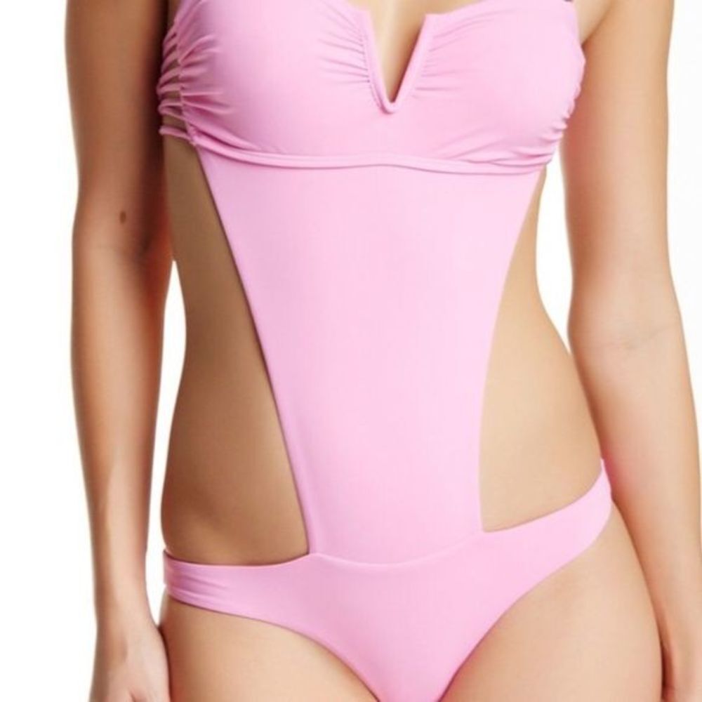 Frankie's‎ Cali Cut-Out One Piece Bathing Suit nwot